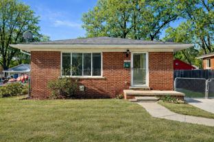 24031 Meadowlark St - Photo 1 of 1