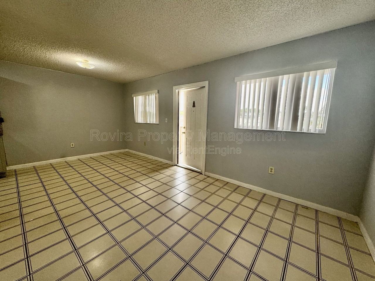 10790 Sw 3rd St #12 - Photo 3 of 8