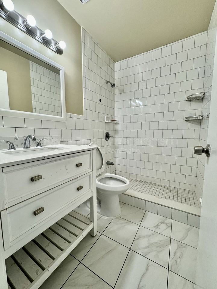 10790 Sw 3rd St #12 - Photo 4 of 8