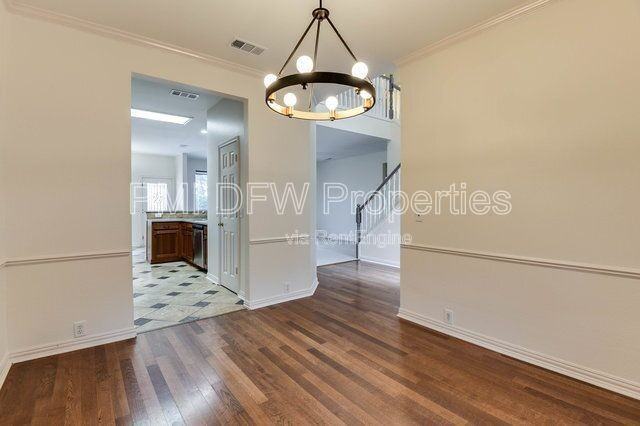 6721 Hayling Way - Photo 4 of 48