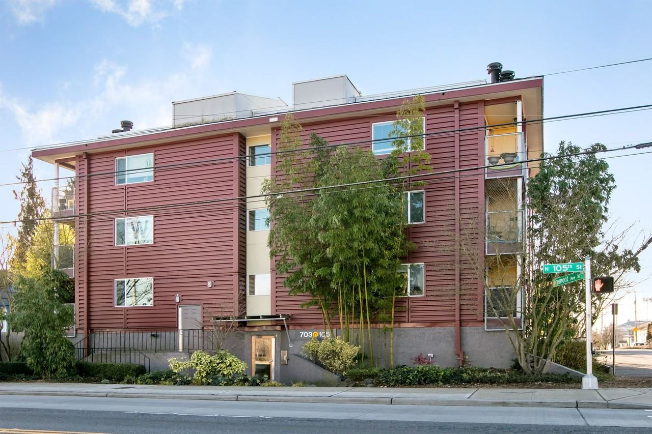 Hawk Apartments - Photo 3 of 4