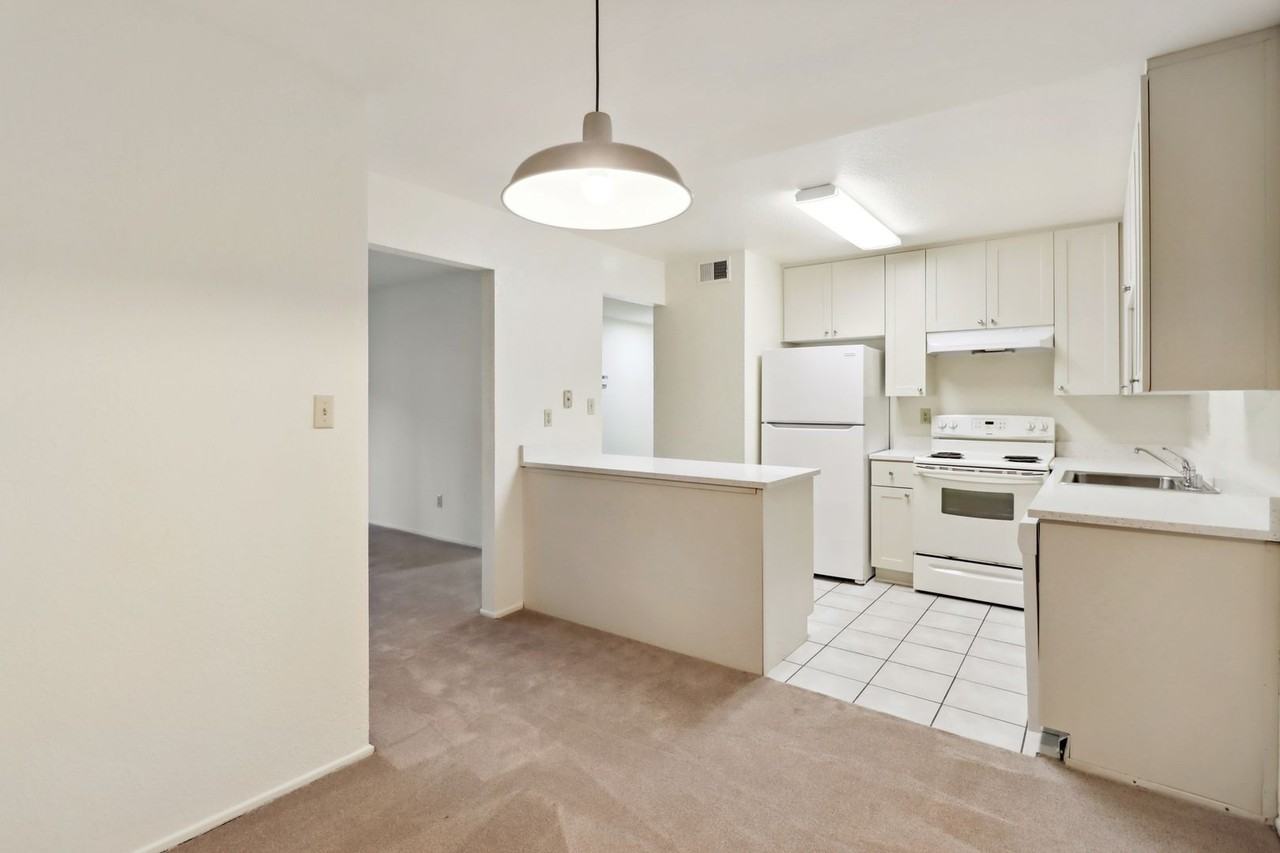 Sequoia Apartments in North Davis - Photo 6 of 13