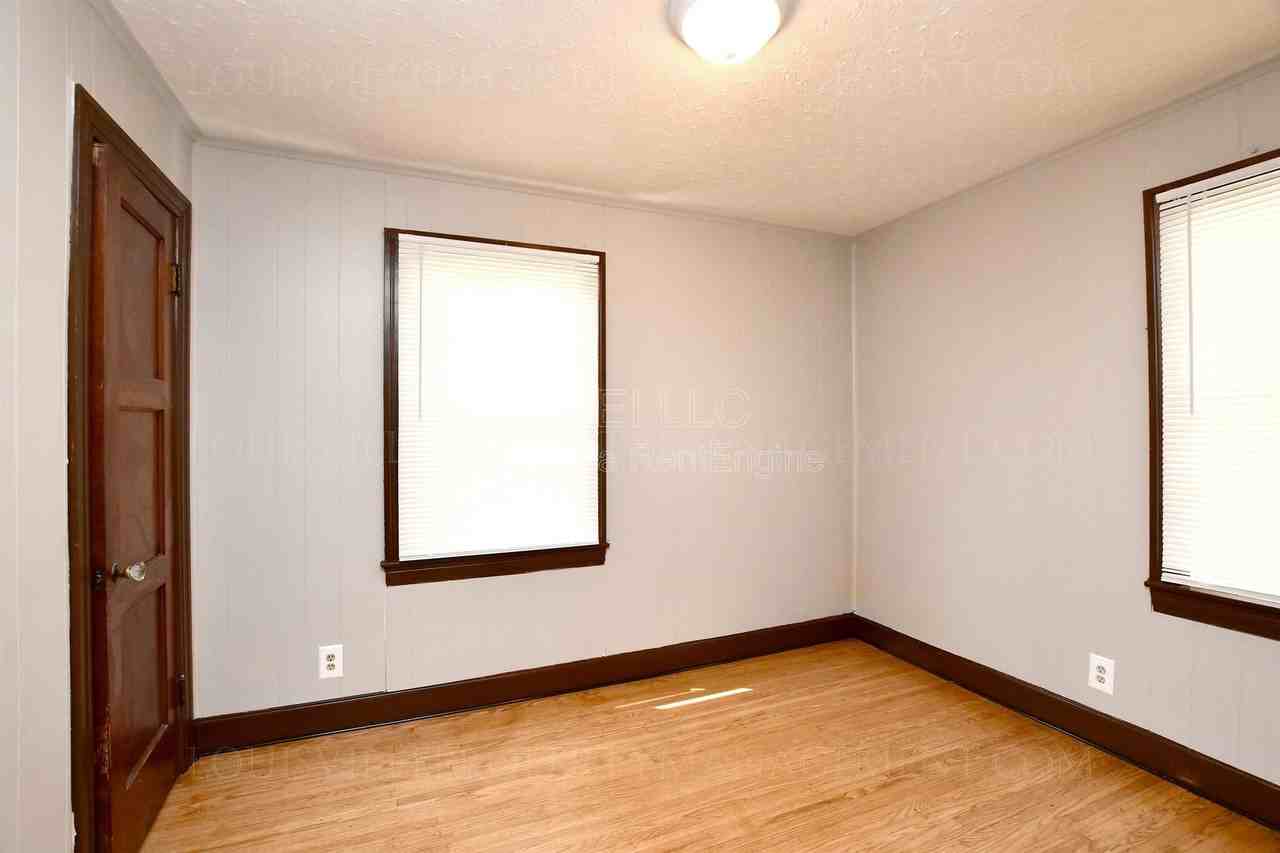 505 N 38th St - Photo 6 of 16