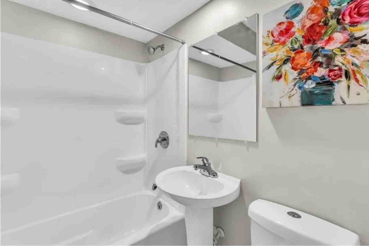 8604 Ford Ave - Photo 3 of 25