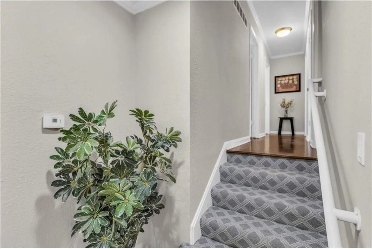 8604 Ford Ave - Photo 4 of 25