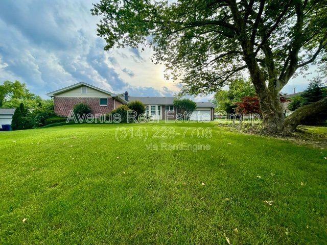 514 Redondo Dr - Photo 2 of 17