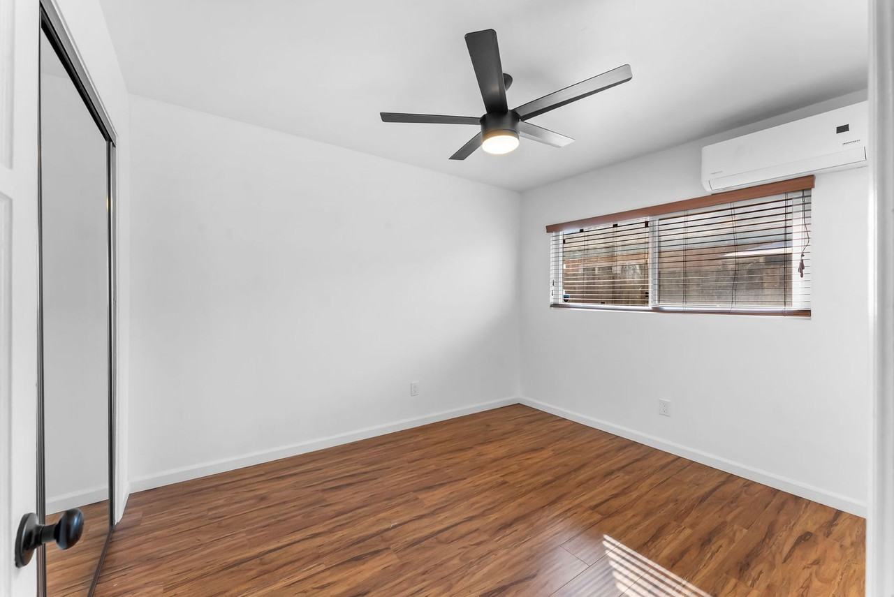 Coconino Apartments - Photo 2 of 21