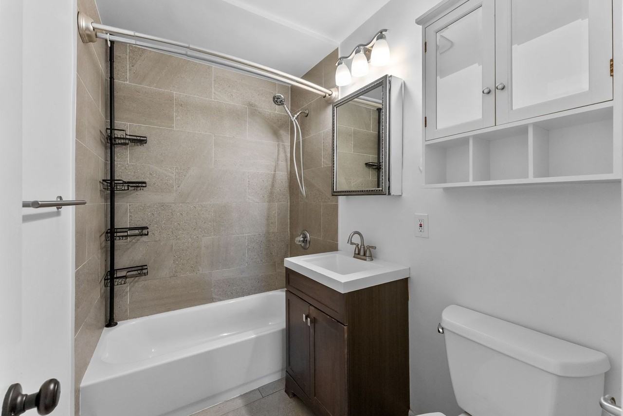 Coconino Apartments - Photo 3 of 21