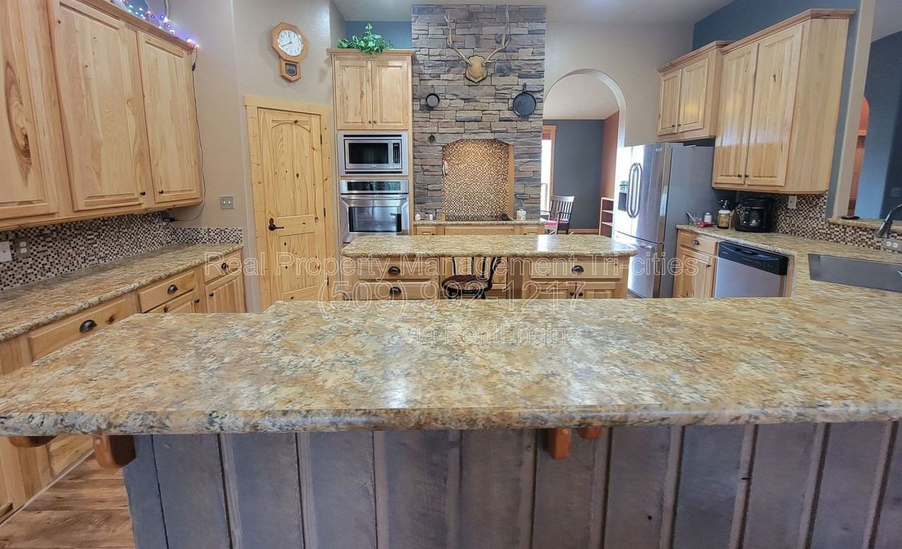 52203 N Sr 225 Nw - Photo 4 of 24