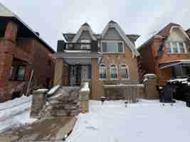 featured image of 3824 Tyler St