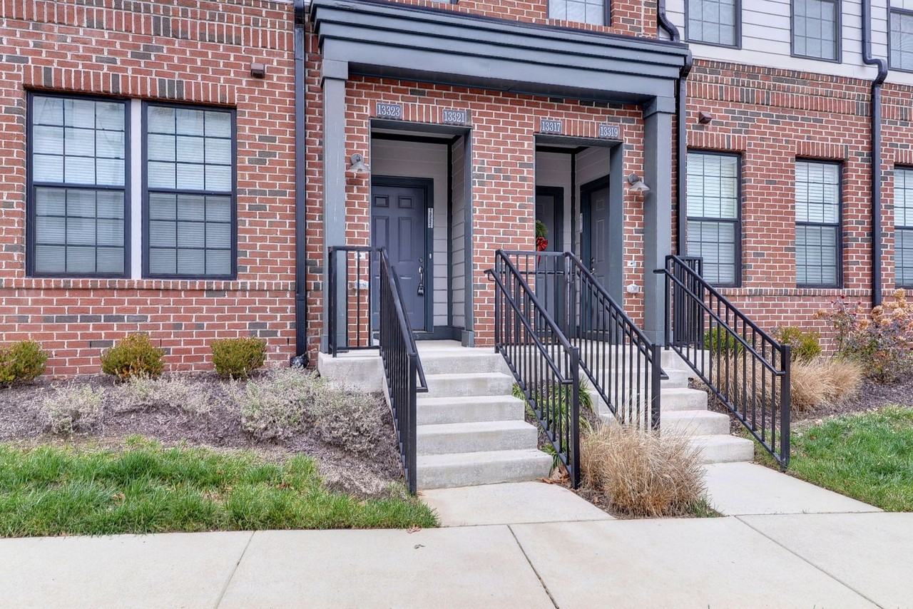 13321 Coalfield Station Ln - Photo 4 of 40