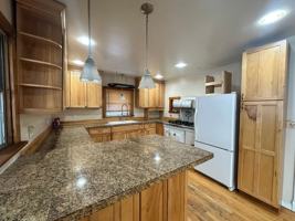 featured image of 851 6th Ave