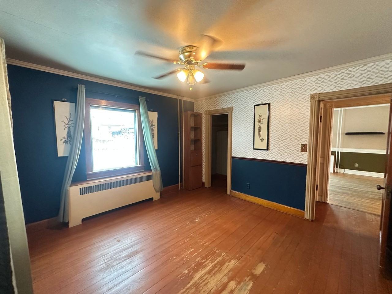 851 6th Ave - Photo 7 of 27