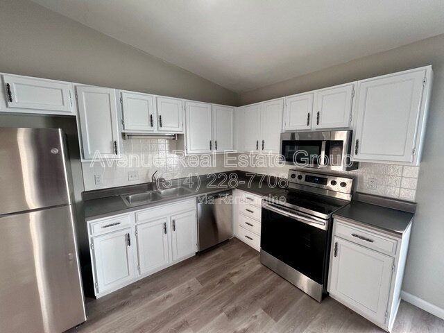 3751 Miller Rd - Photo 3 of 10