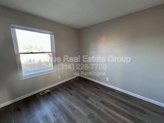 3751 Miller Rd - Photo 5 of 10