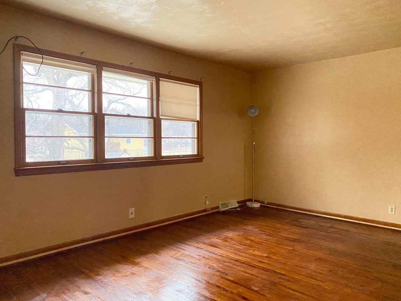 2508 N 78th Ave - Photo 3 of 50