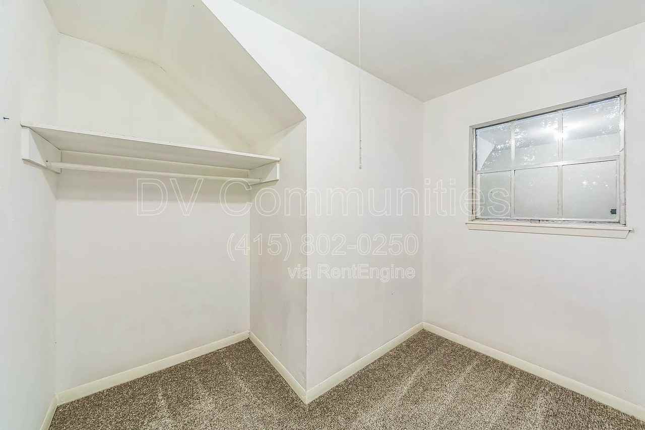 1617 3rd St - Photo 7 of 16