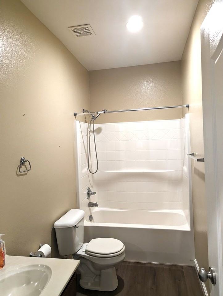 2712 Farmers Central Rd - Photo 4 of 11