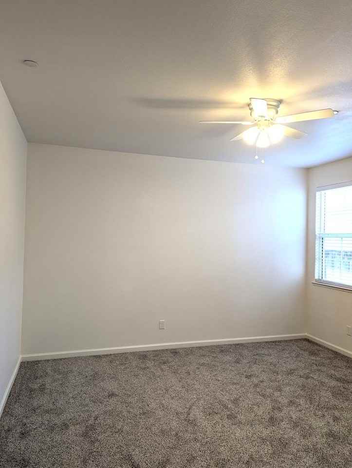 2712 Farmers Central Rd - Photo 7 of 11