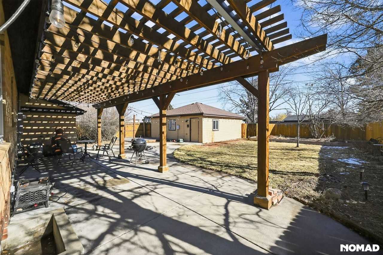 2650 N Cook St - Photo 2 of 29