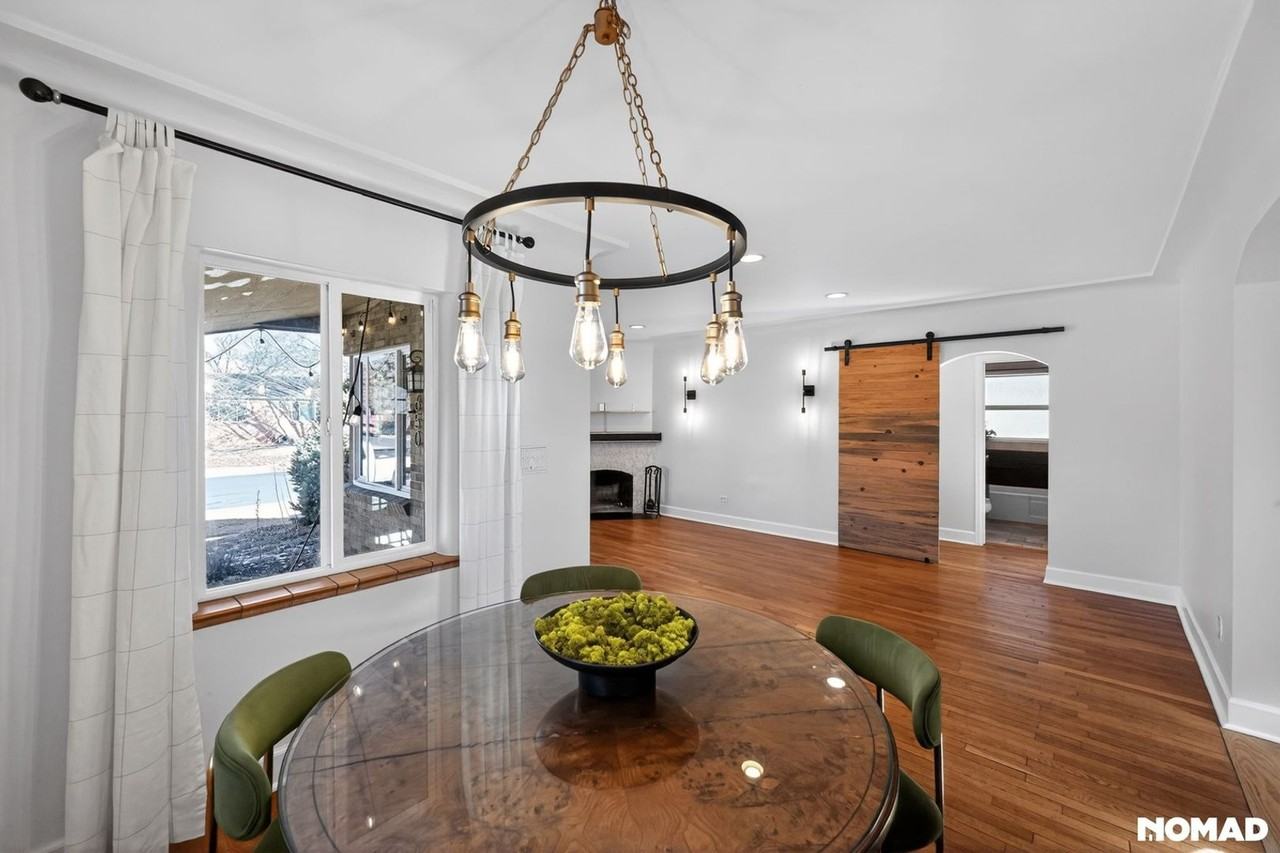 2650 N Cook St - Photo 7 of 29