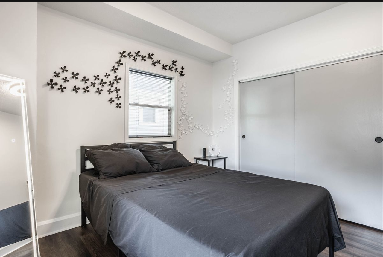 2023 Gent Ave - Photo 6 of 9