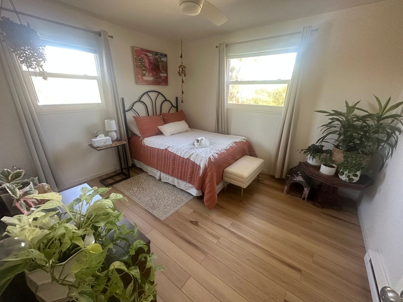 712 Roanoke St - Photo 2 of 5