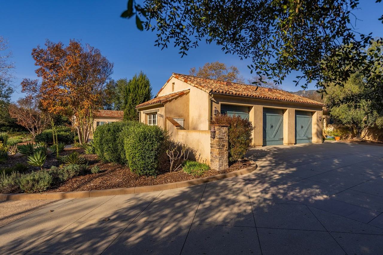 12969 Blue Heron Cir - Photo 6 of 50