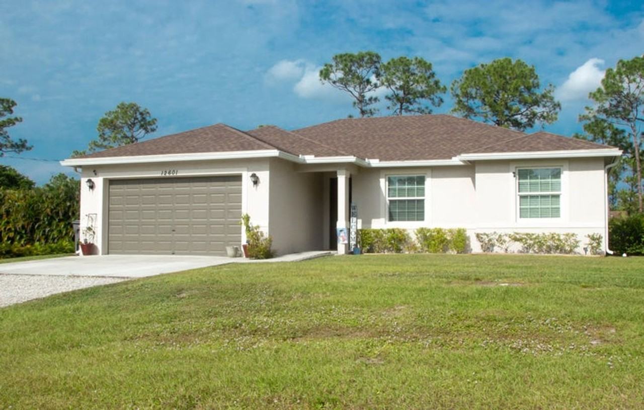 12601 57th Rd N - Photo 2 of 23