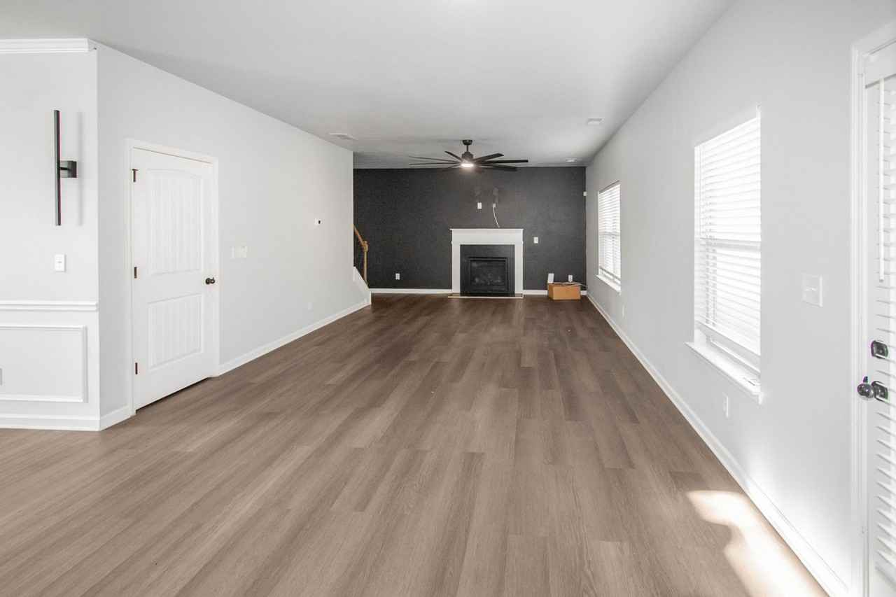 130 Enon Mill Ln Sw - Photo 5 of 29