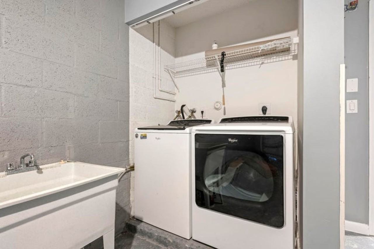 3464 Commodore Ct - Photo 5 of 19