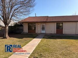 featured image of 115 S 300 W #3