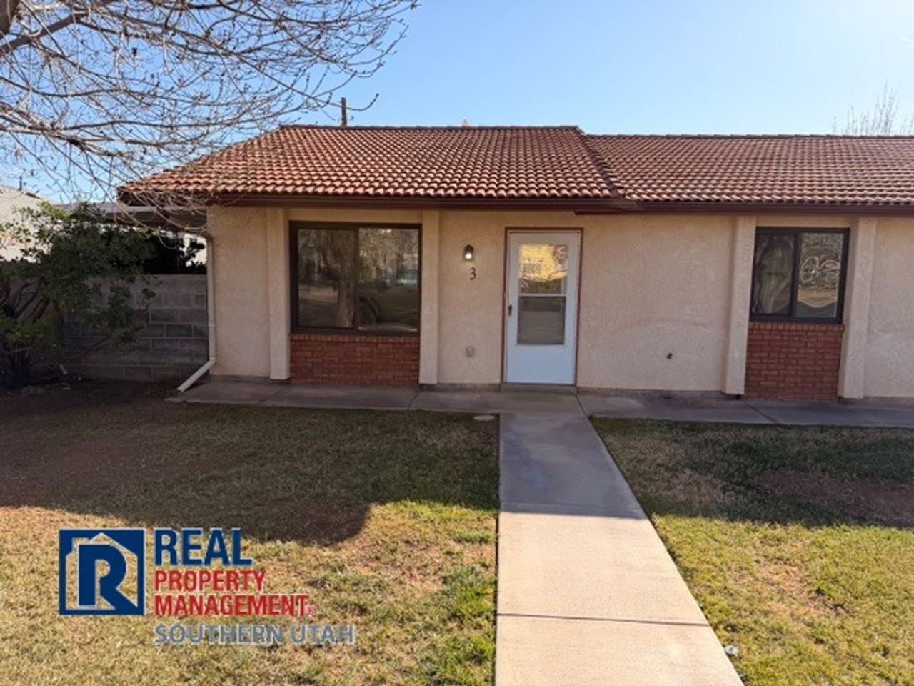 115 S 300 W #3 - Photo 2 of 13