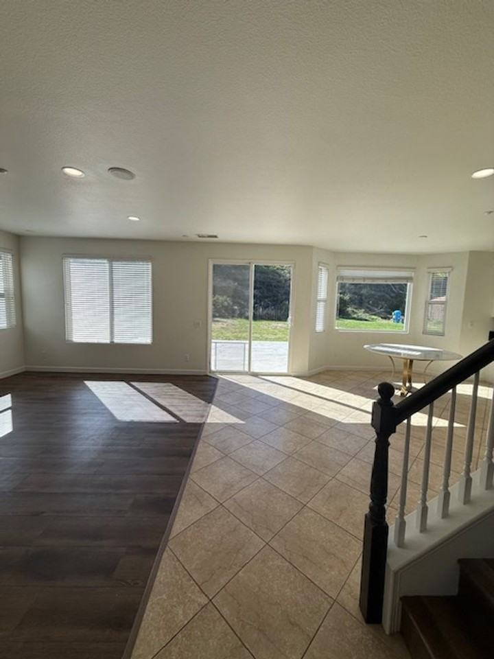 10351 Chase Creek Ln - Photo 2 of 40