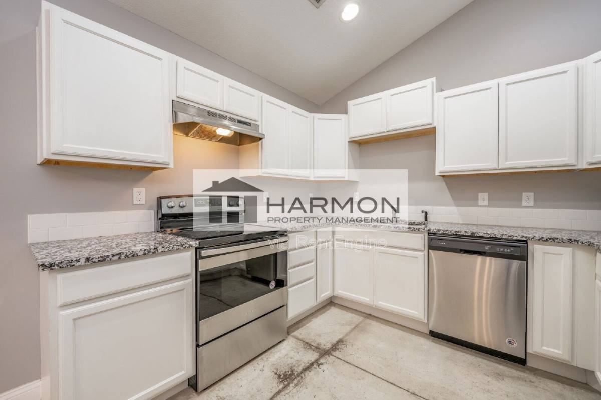 422 Sunflower Dr - Photo 3 of 9