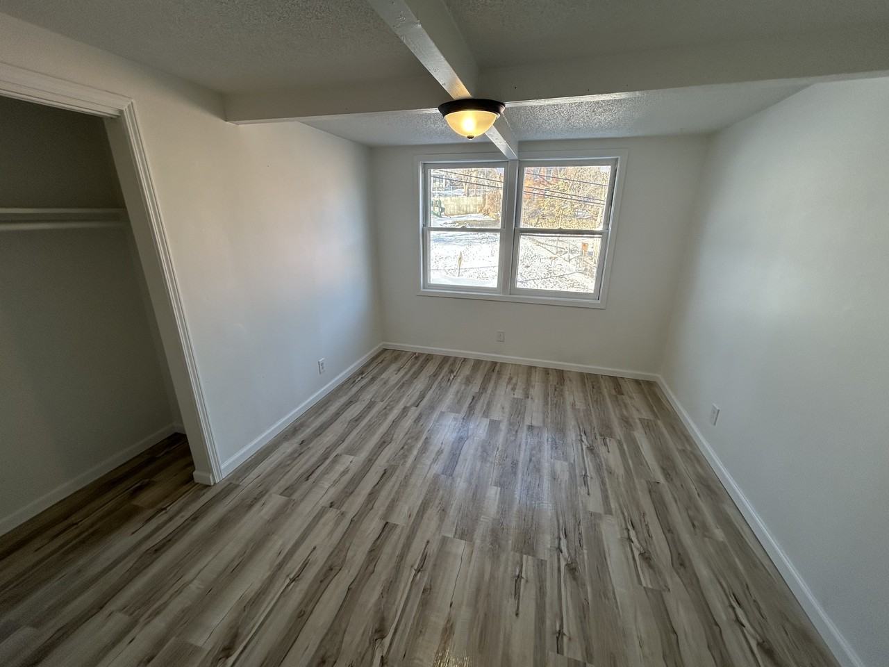 650 University Ave #2 - Photo 3 of 6