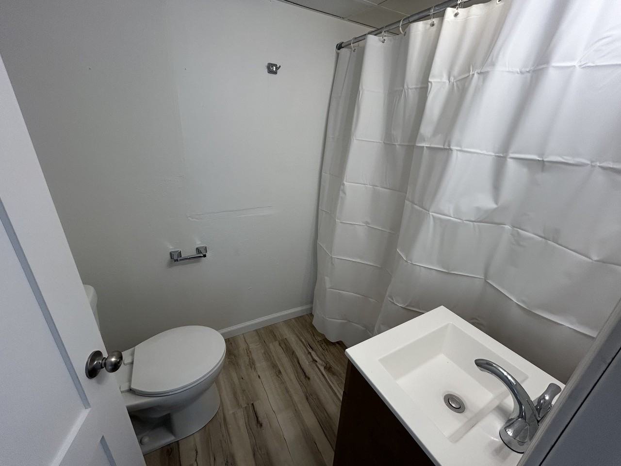 650 University Ave #2 - Photo 5 of 6