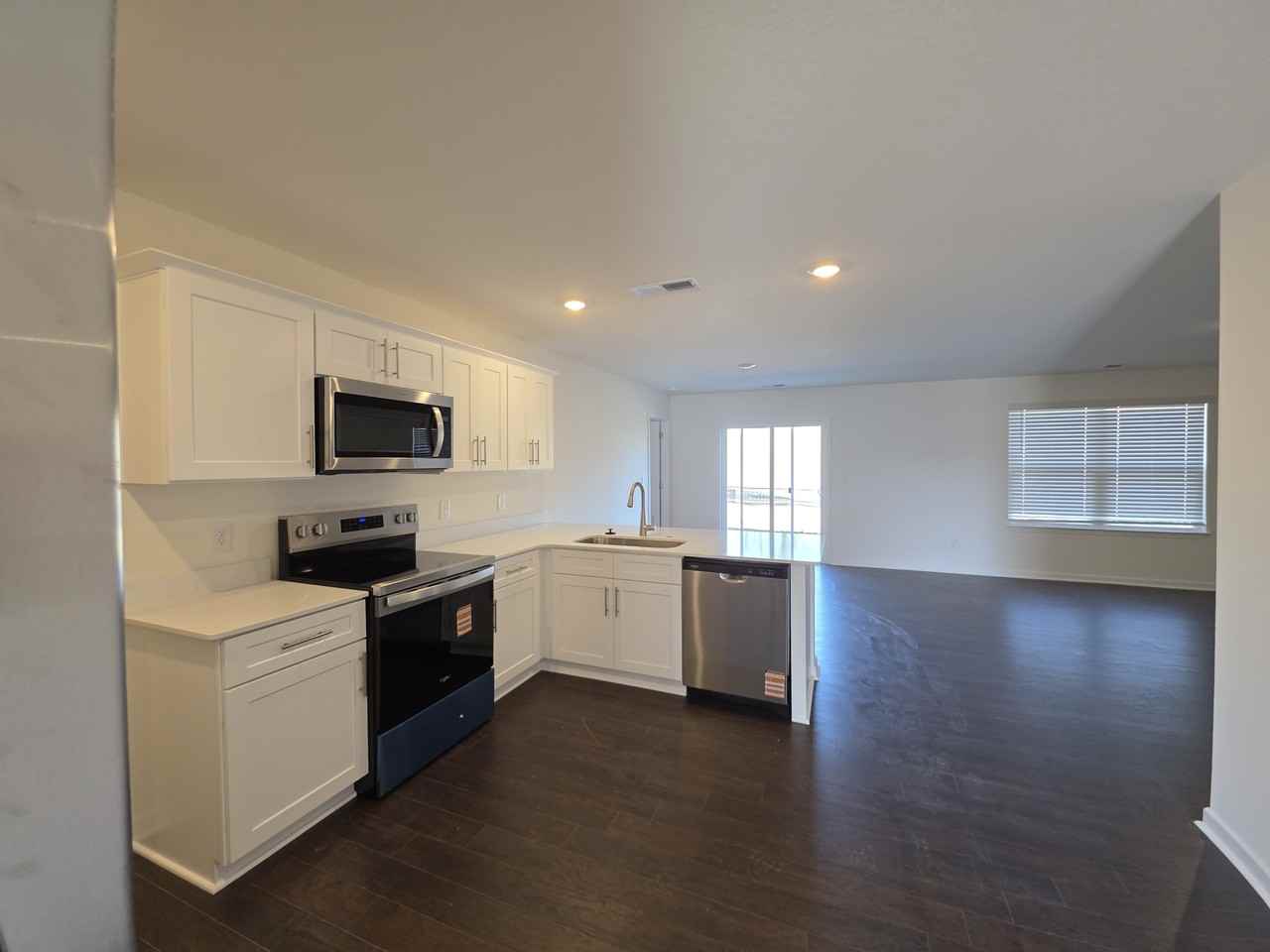 1166 Aspen Ter - Photo 3 of 9