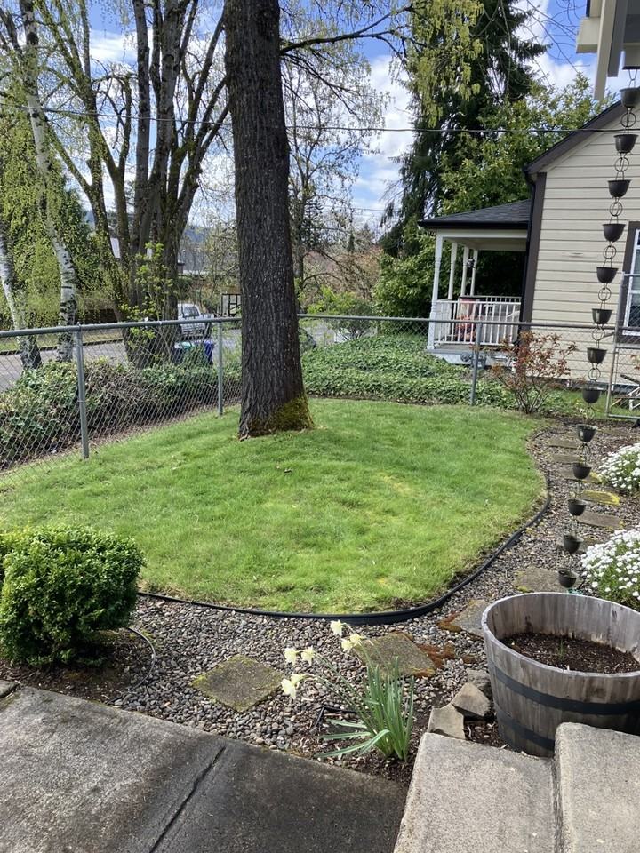 5515 N Syracuse St - Photo 5 of 19