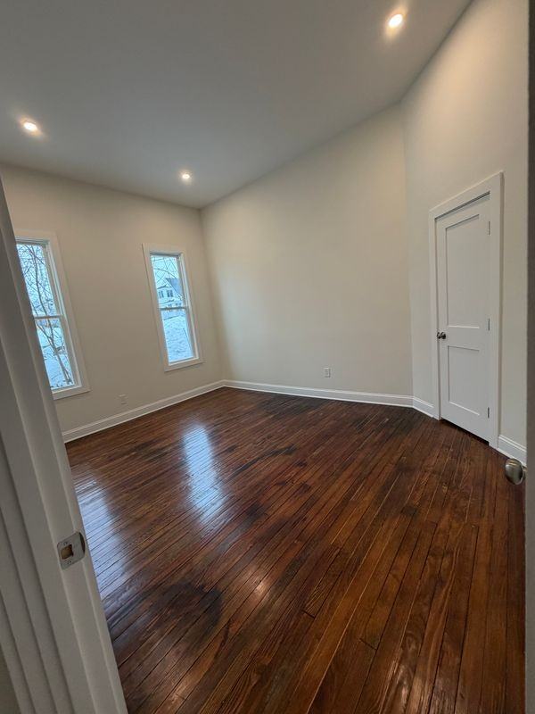 143 Jennings Rd - Photo 3 of 5