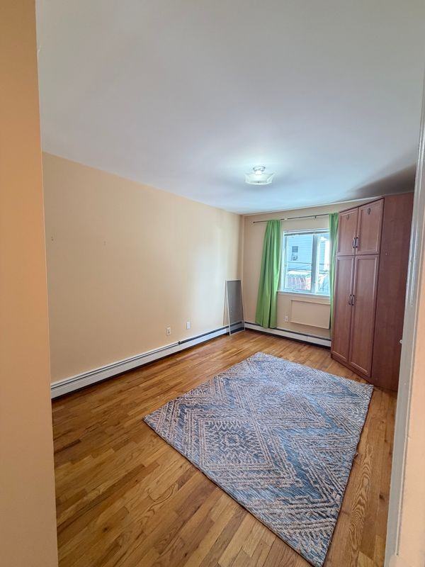 8669 Bay 16th St ##2 - Photo 4 of 10