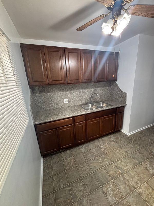 924 N Ogden Dr ##3 - Photo 2 of 10