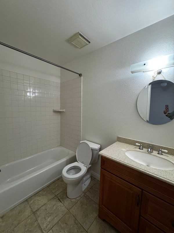 455 W Duarte Rd ##8 - Photo 6 of 18