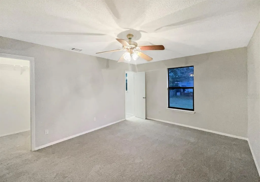 3528 S Hampton Rd - Photo 2 of 4