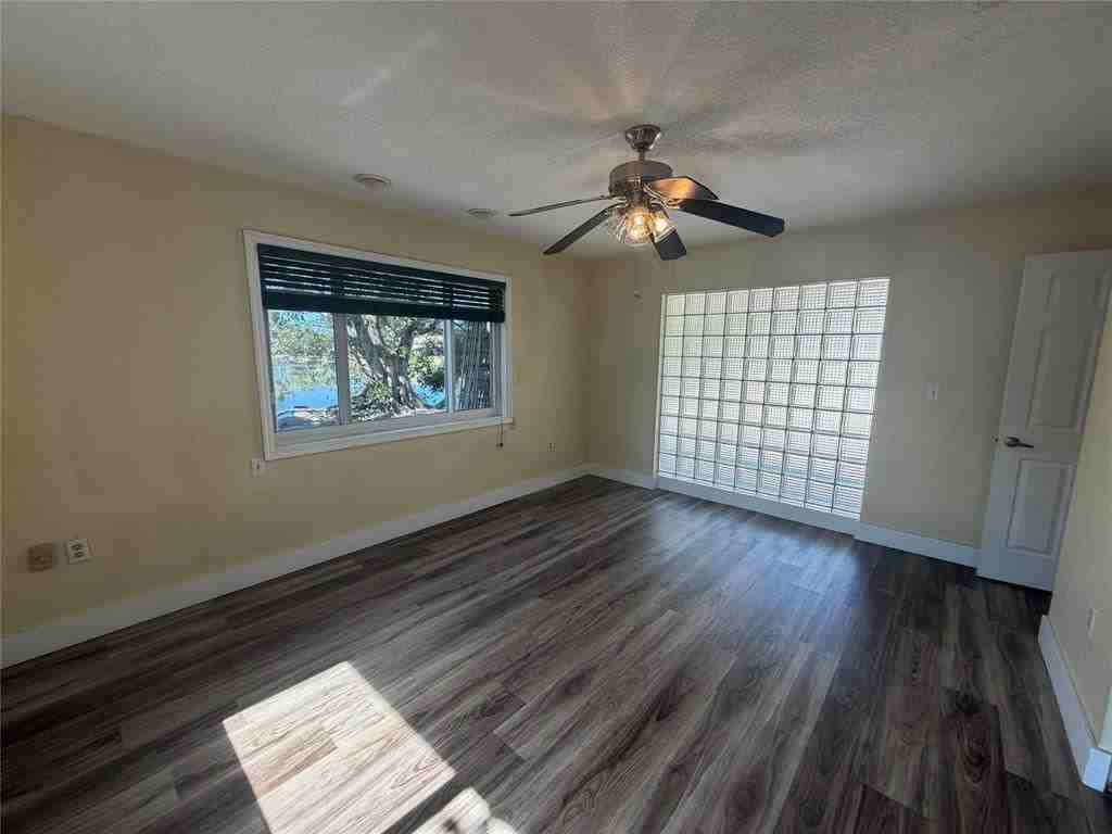 6791 Nw 32nd Ave - Photo 3 of 8