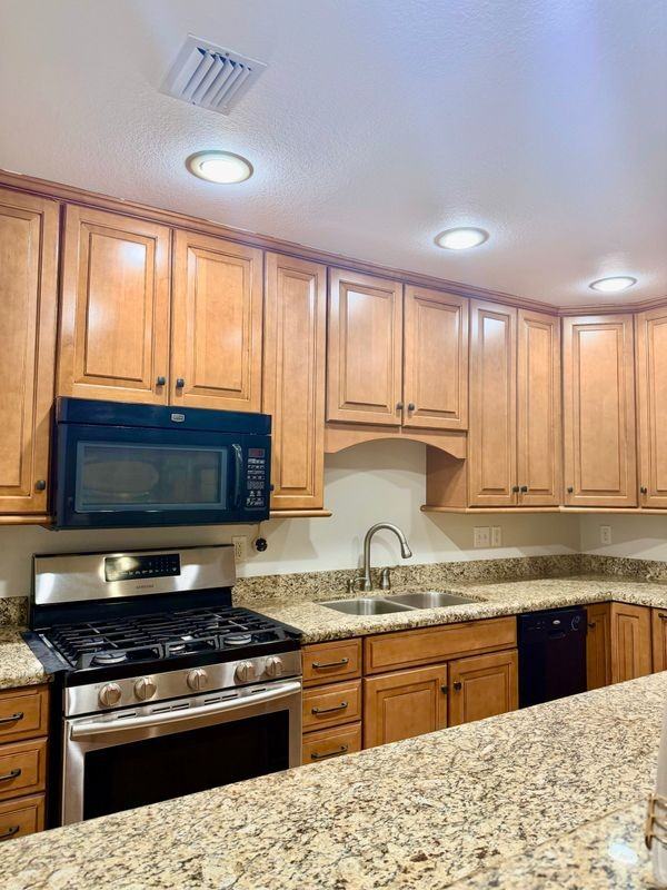 4106 N Ebony Dr - Photo 2 of 3