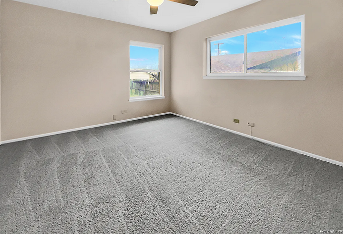 8310 Dudley Dr - Photo 3 of 5