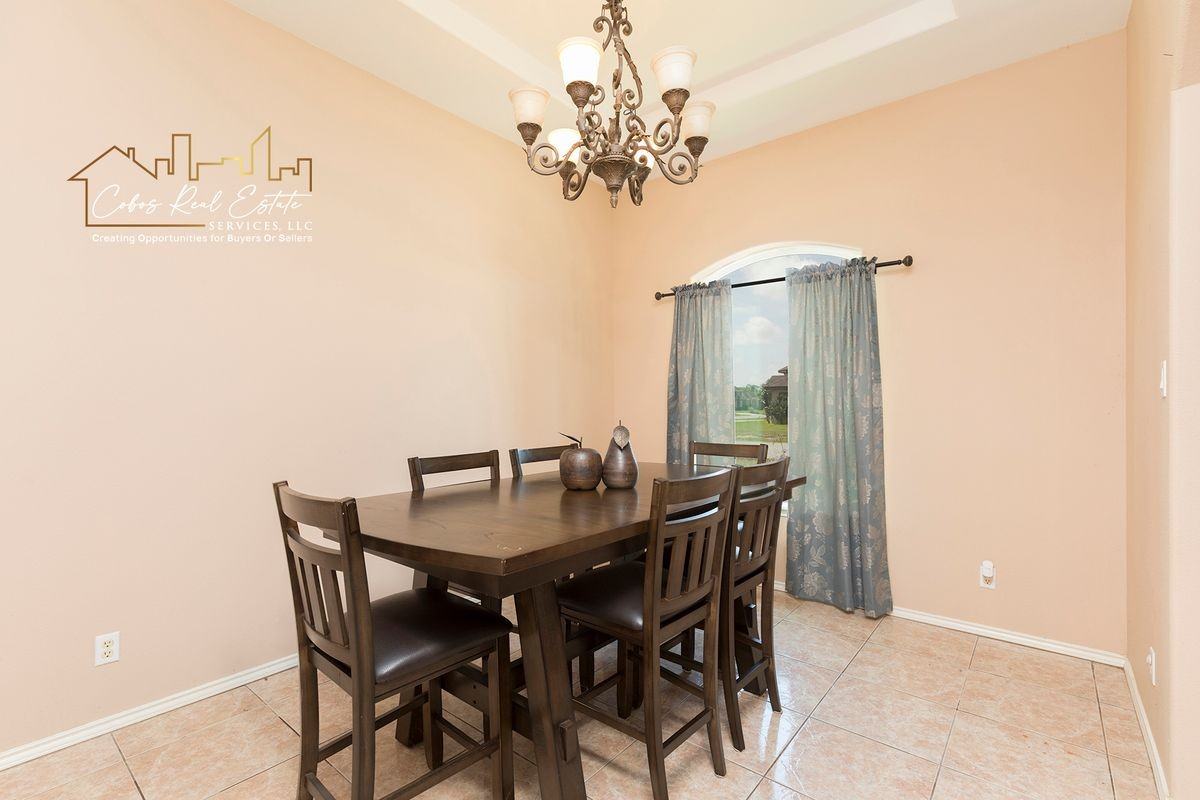 5409 Snowdrop Dr - Photo 7 of 34