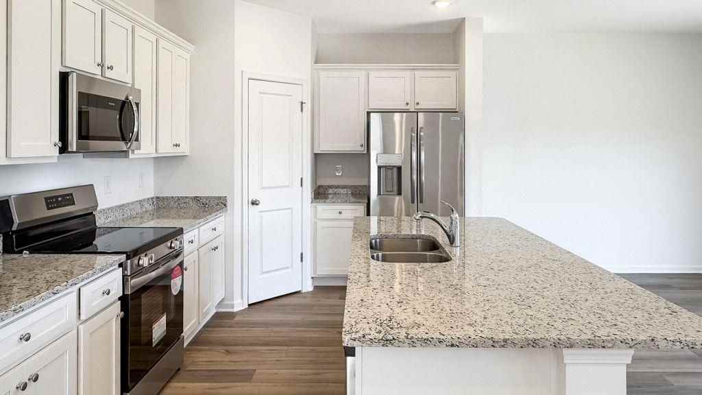 130 Red Maple Way Nw - Photo 4 of 18