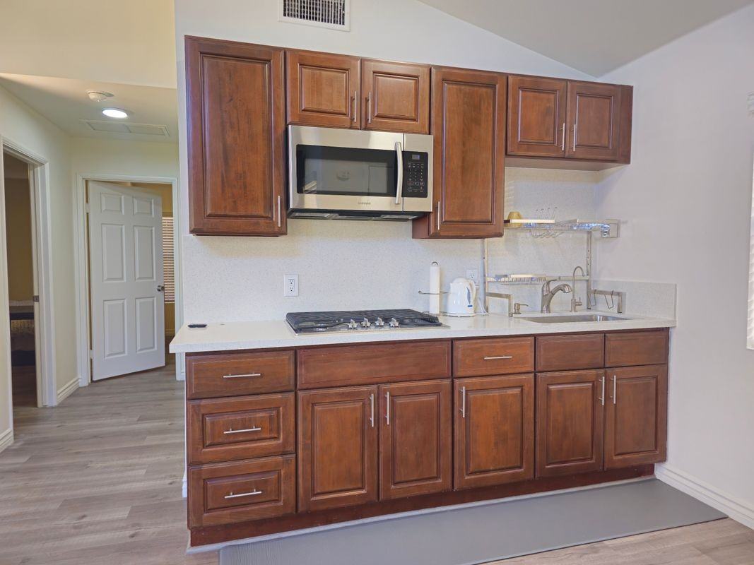 1111 Fairview Dr - Photo 2 of 30